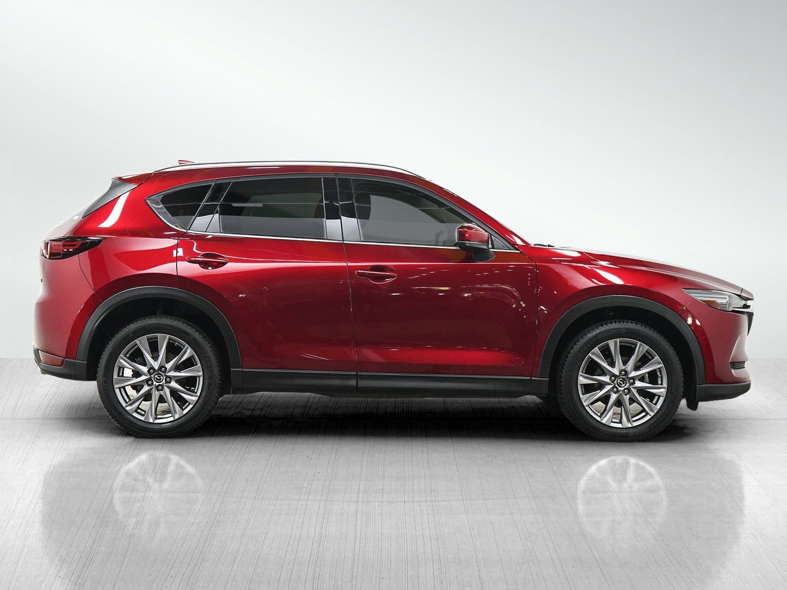Used 2019 Soul Red Crystal Metallic Mazda Grand Touring image 6