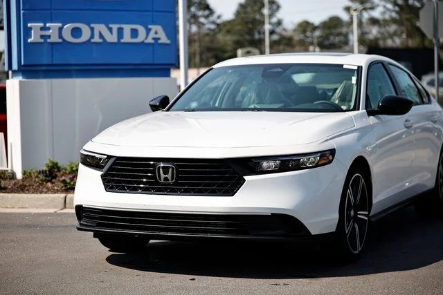 New 2026 Platinum White Pearl Honda SE image 2