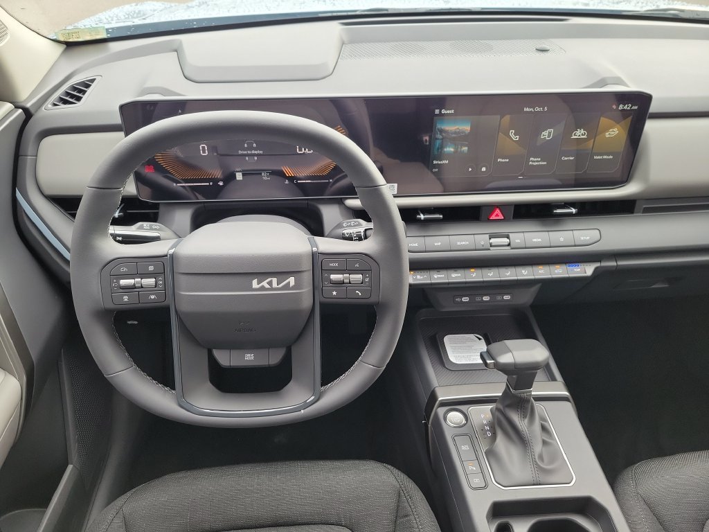 New 2027 Pale Gray Kia S image 16
