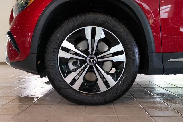 New 2026 MANUFAKTUR Patagonia Red Metallic Mercedes-Benz GLA 250 image 9