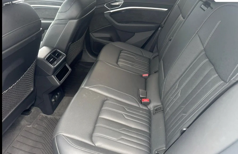 Used 2019 White Audi Prestige image 8
