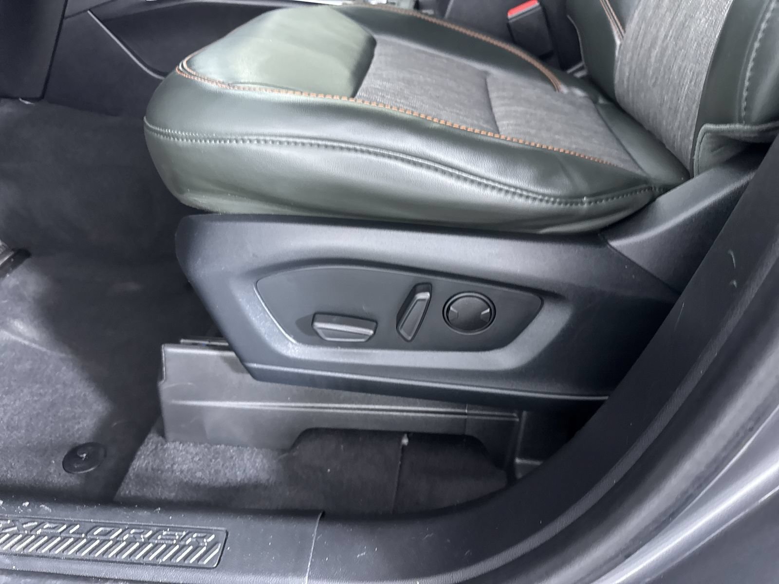 Used 2022 Carbonized Gray Metallic Ford Timberline image 13