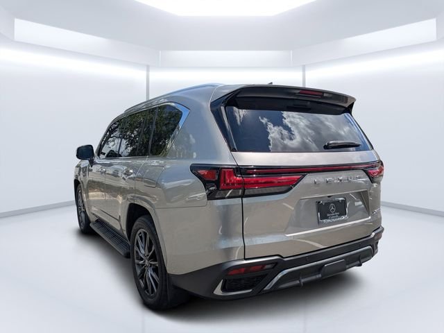 Used 2024 Silver Lexus 600 F SPORT image 5