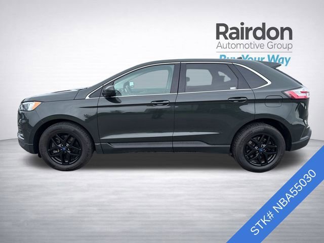 Used 2022 Forged Green Metallic Ford SEL image 4