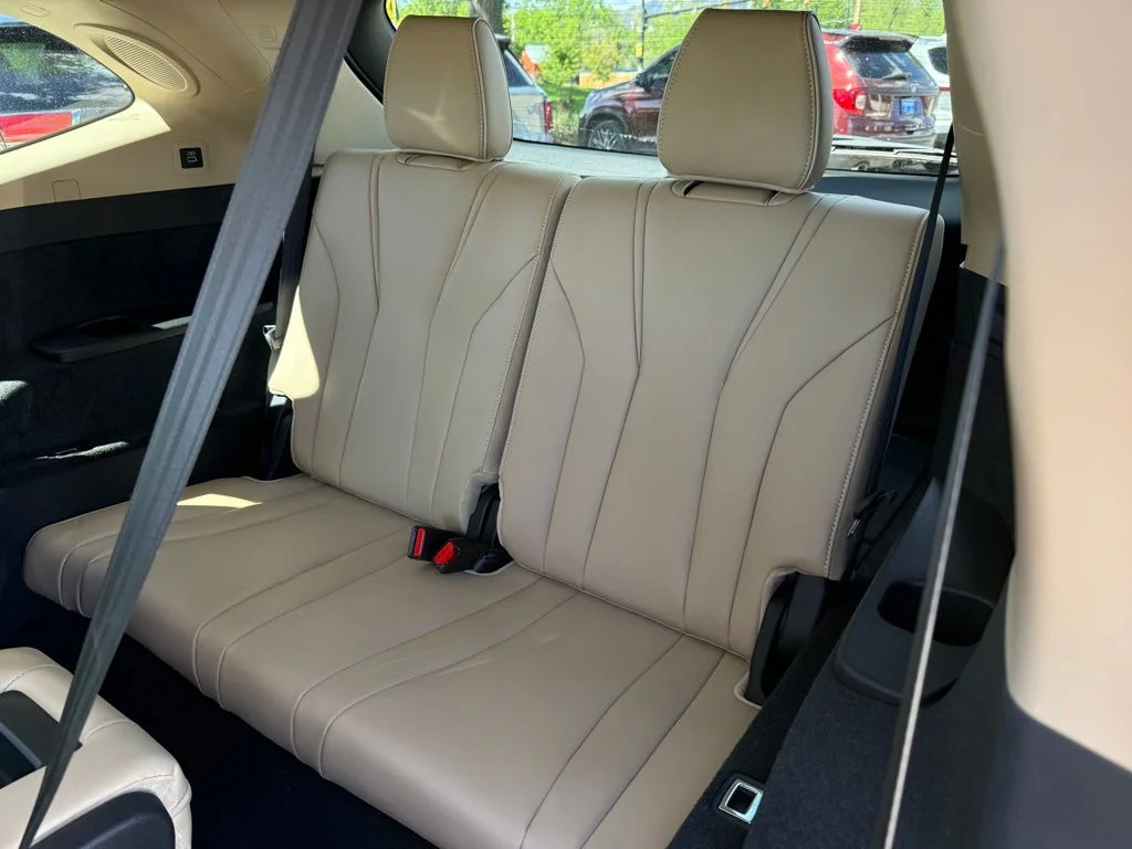 Certified Used 2026 Solar Silver Metallic Acura Advance Package image 18