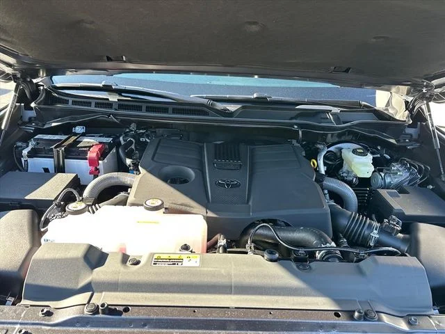 2026 Toyota Tundra Limited - Photo 27