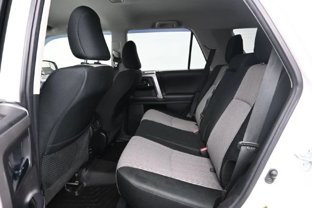 Used 2019 Super White Toyota SR5 image 20