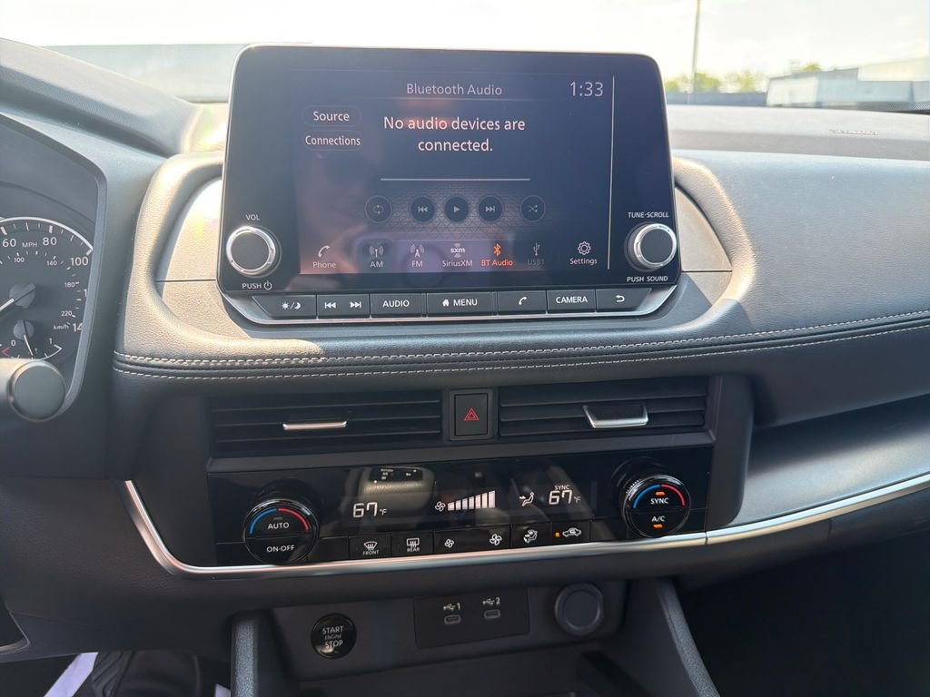 Used 2024 Gray Nissan SV image 21