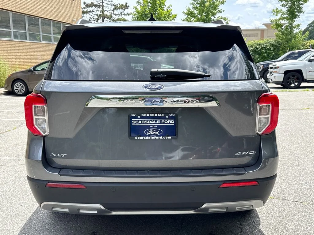 Used 2023 Carbonized Gray Metallic Ford XLT image 4