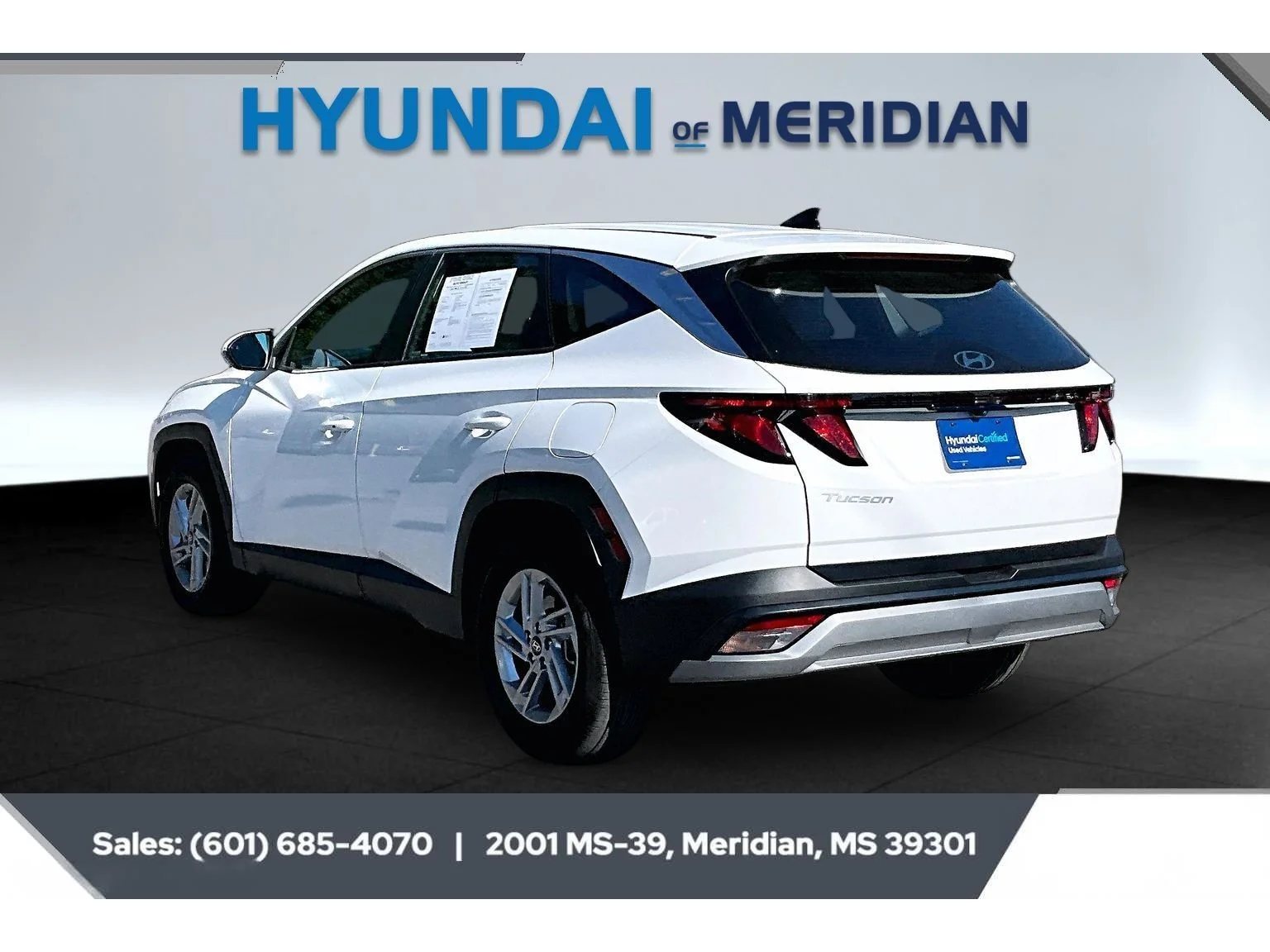 Used 2025 SERENITY WHITE PEARL Hyundai SE image 2