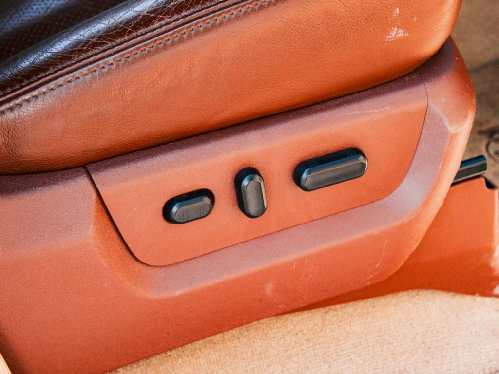 Used 2012 Tuxedo Black Ford King Ranch image 28
