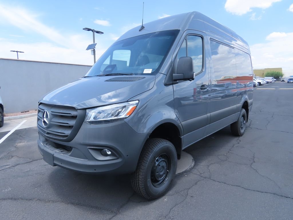 New 2026  Mercedes-Benz Passenger 144 WB image 1