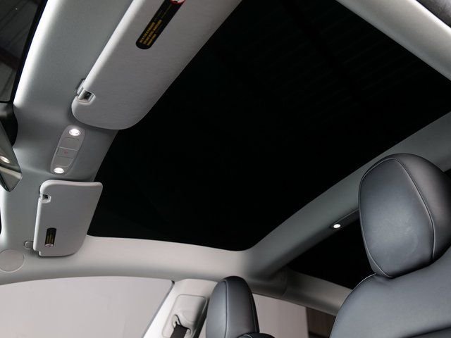 Used 2023 Pearl White Multi-Coat Tesla Base image 20