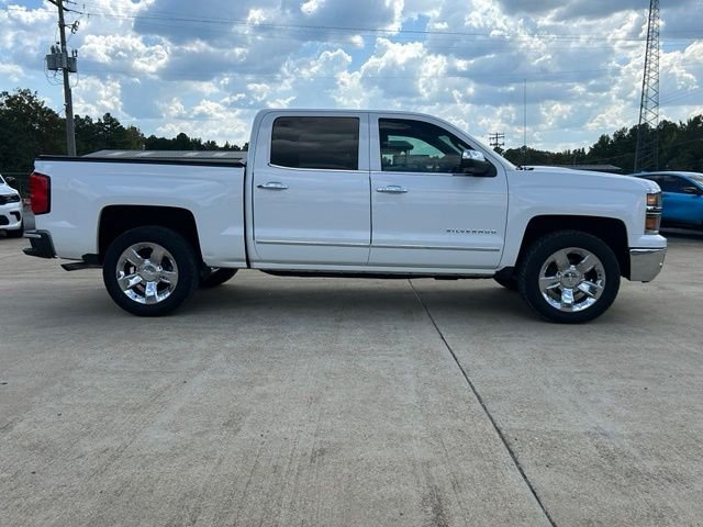 Used 2015 White Chevrolet LTZ image 8