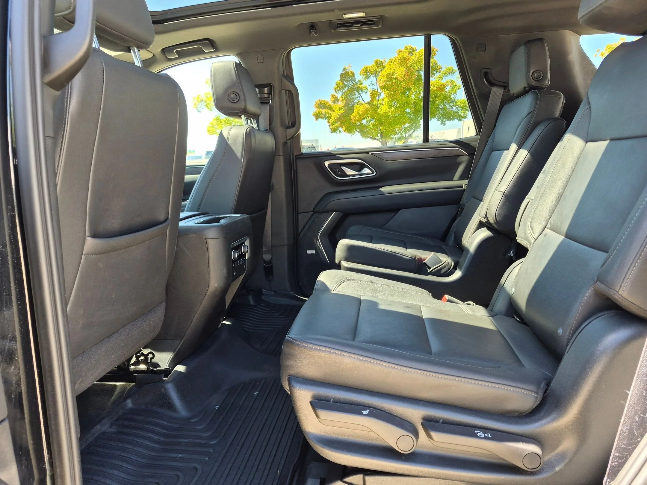Used 2023 Black Chevrolet LT image 30