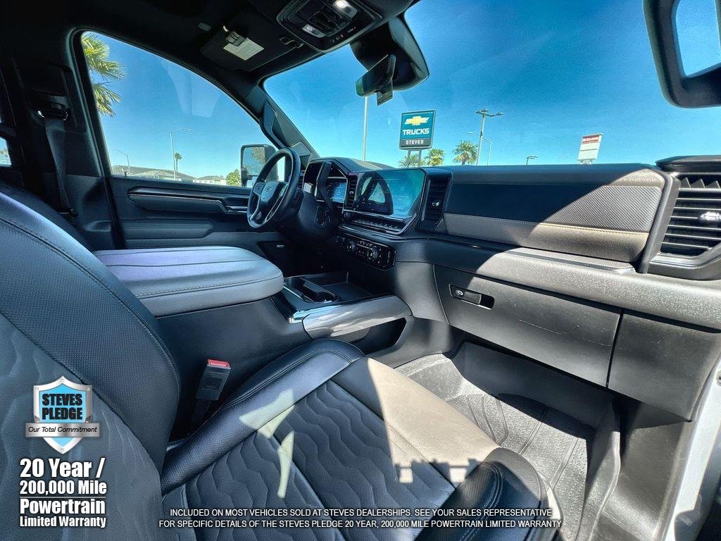 2024 Chevrolet Silverado 2500HD ZR2 - Photo 34