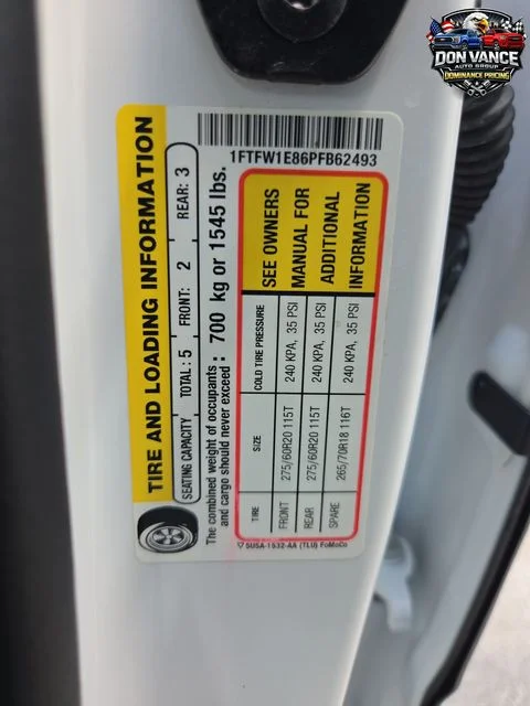 Used 2023 White Ford Lariat image 30