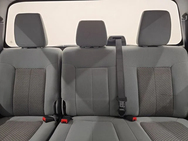 Used 2011 Oxford White Ford XL image 21
