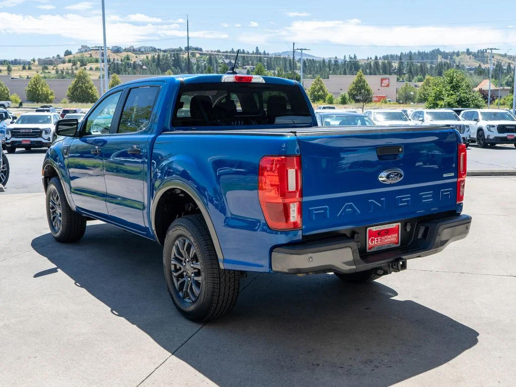 Used 2019 Blue Ford XLT image 5