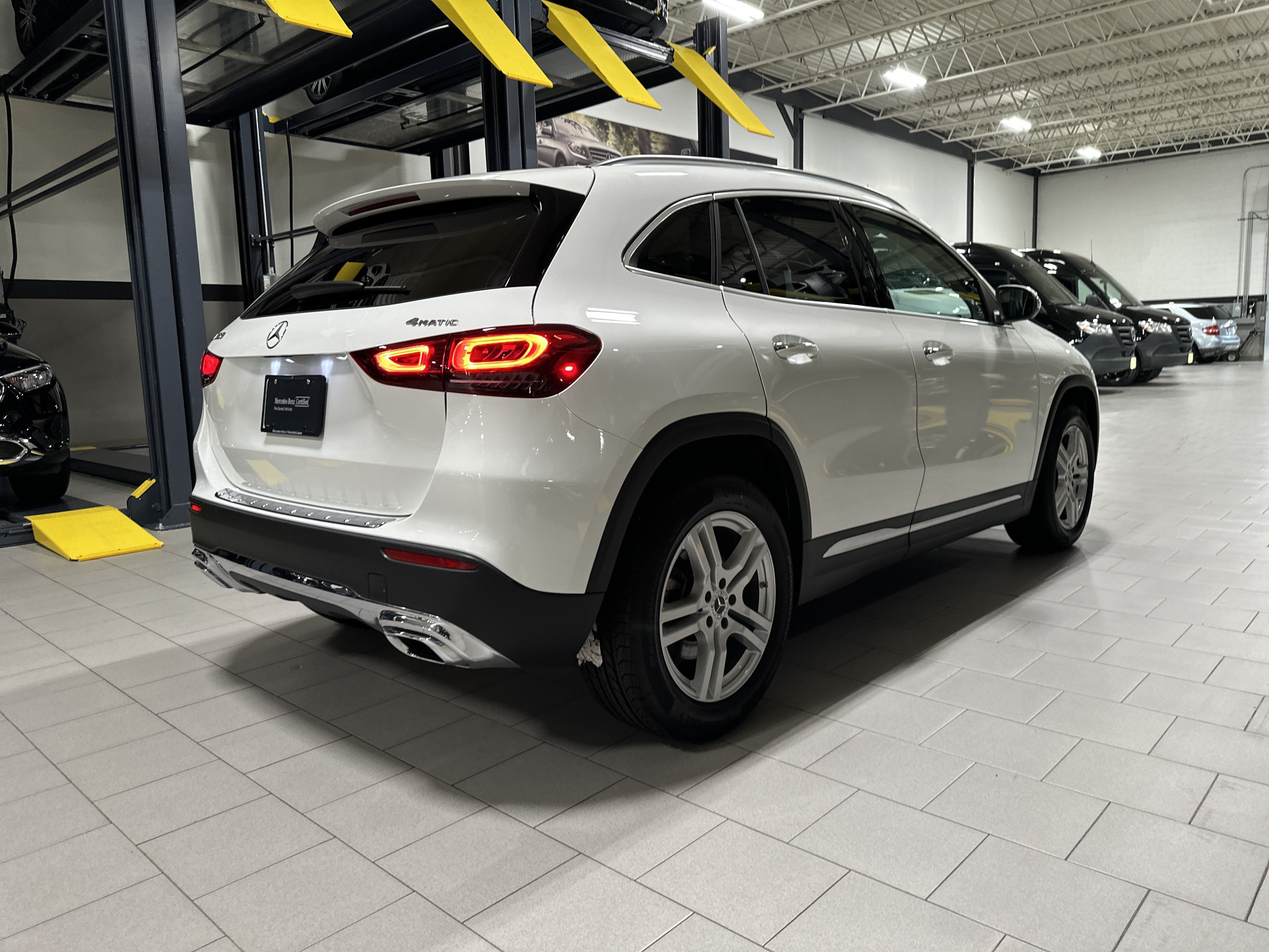 Certified Used 2023 Polar White Mercedes-Benz GLA 250 image 5
