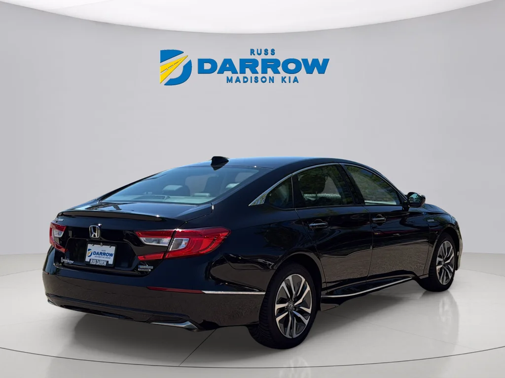 Used 2018 Black Honda Touring image 5