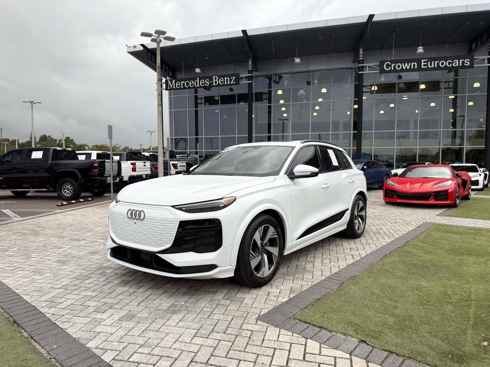 Used 2025 Audi Q6 e-tron Prestige with VIN WA134BGF6SA018954 for sale in Pinellas Park, FL