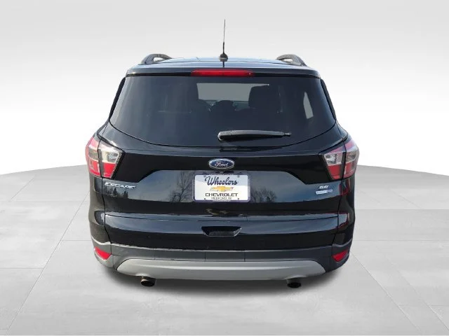 Used 2018 Black Ford SE image 4