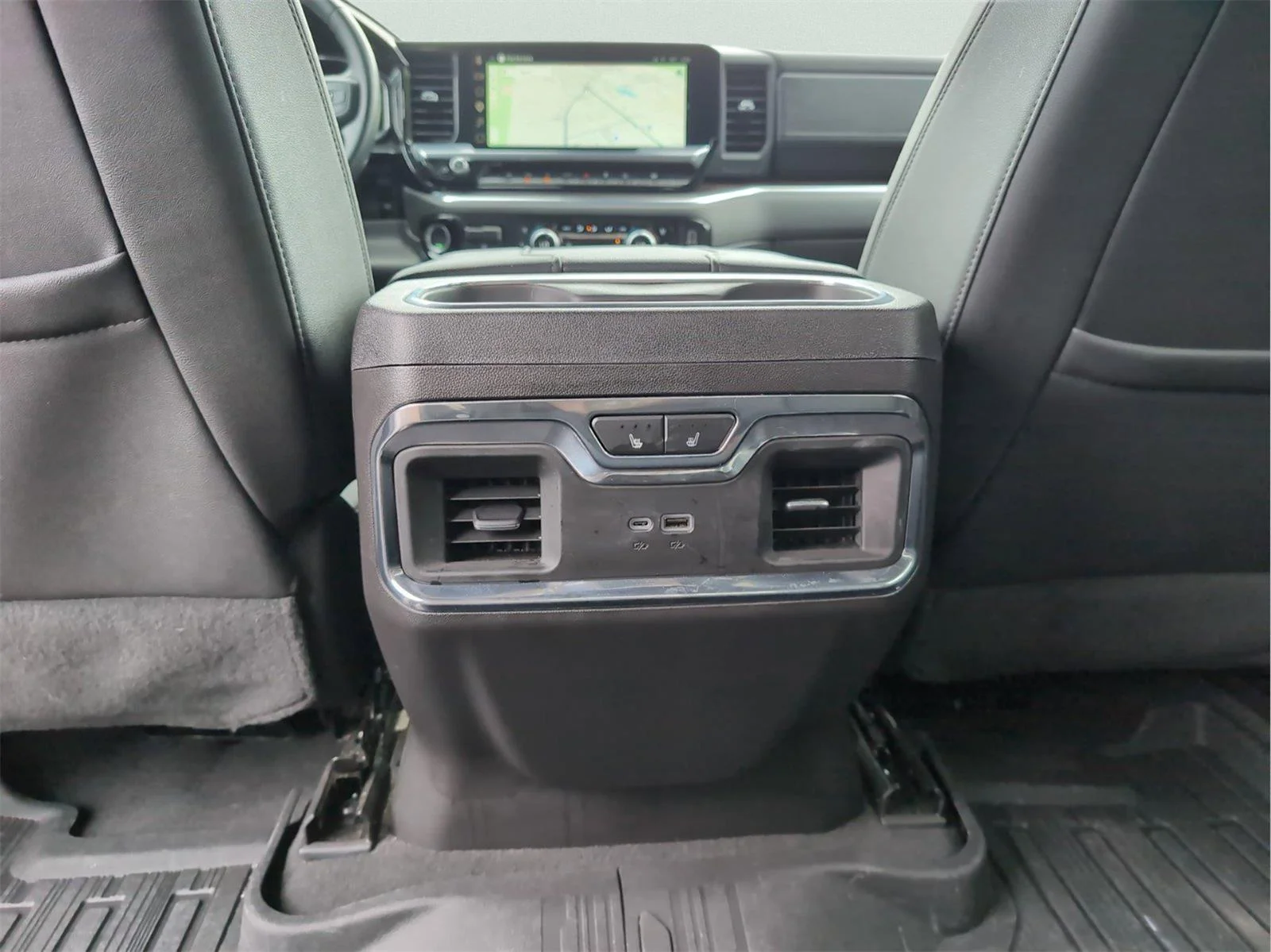 Used 2024 Sterling Metallic GMC SLT image 31