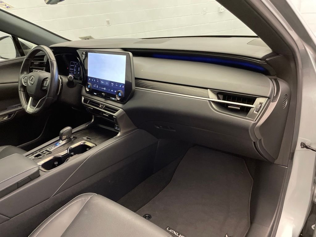 Used 2023 Silver Lexus 350h Premium Plus image 25