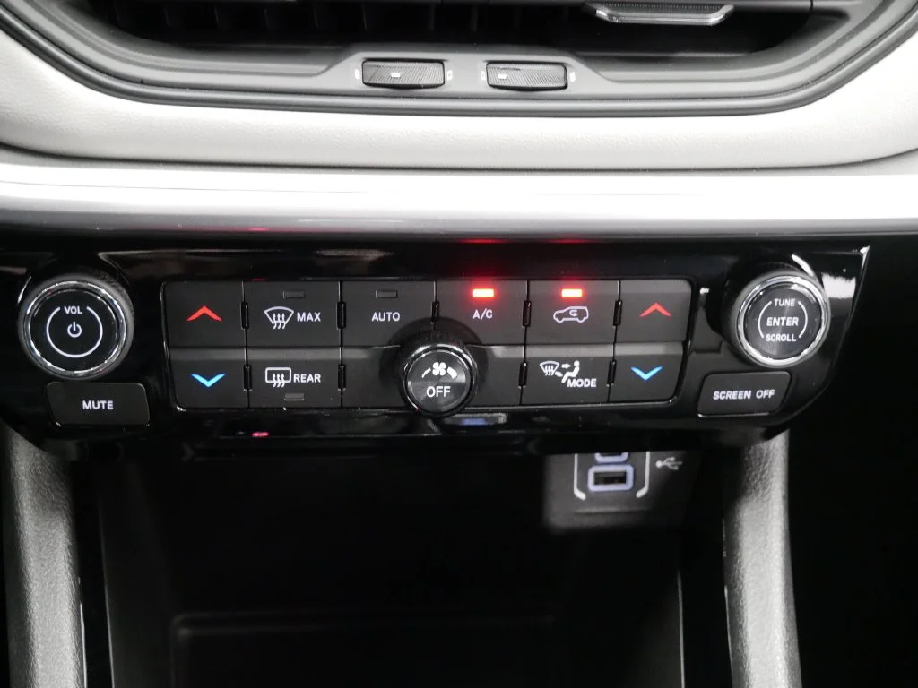 2026 Jeep Compass Limited - Photo 25