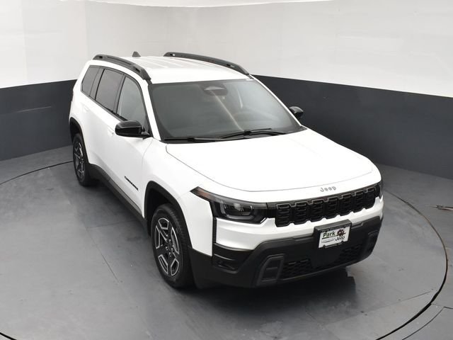 New 2026 Bright White Clear-Coat Exterior Paint Jeep Limited image 13