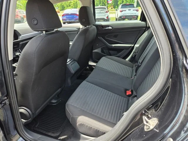 Used 2024 Black Volkswagen 1.5T S image 11