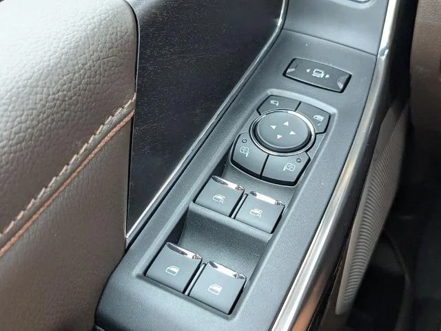 New 2026 Glacier Gray Metallic Tri-Coat Ford King Ranch image 61