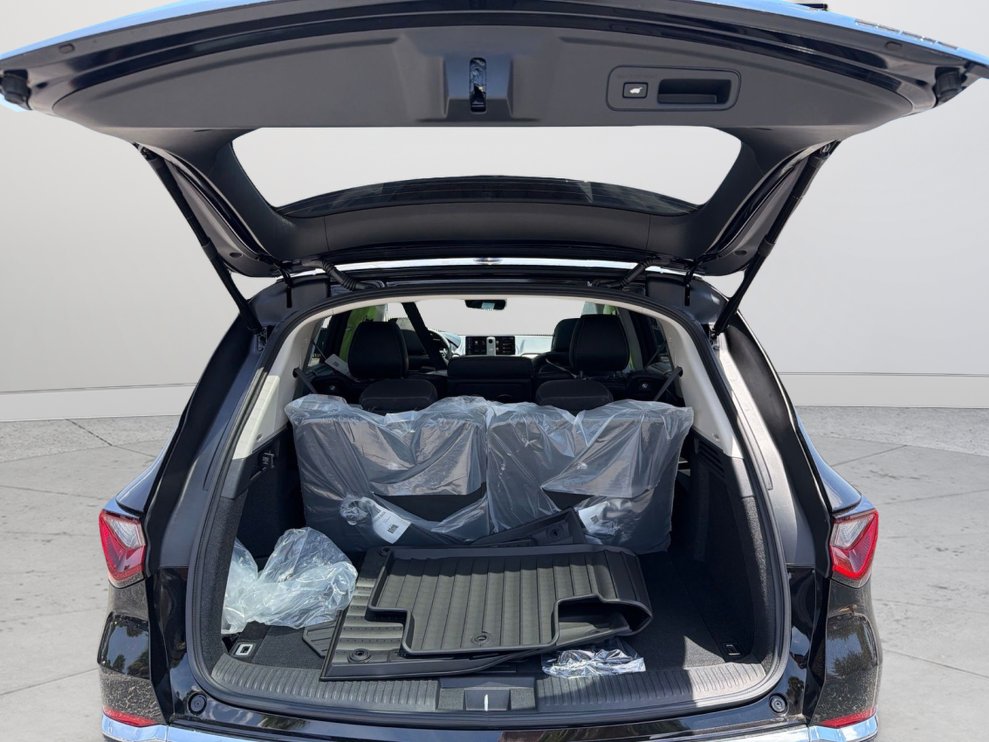 New 2026 Majestic Black Pearl Acura Technology Package image 35