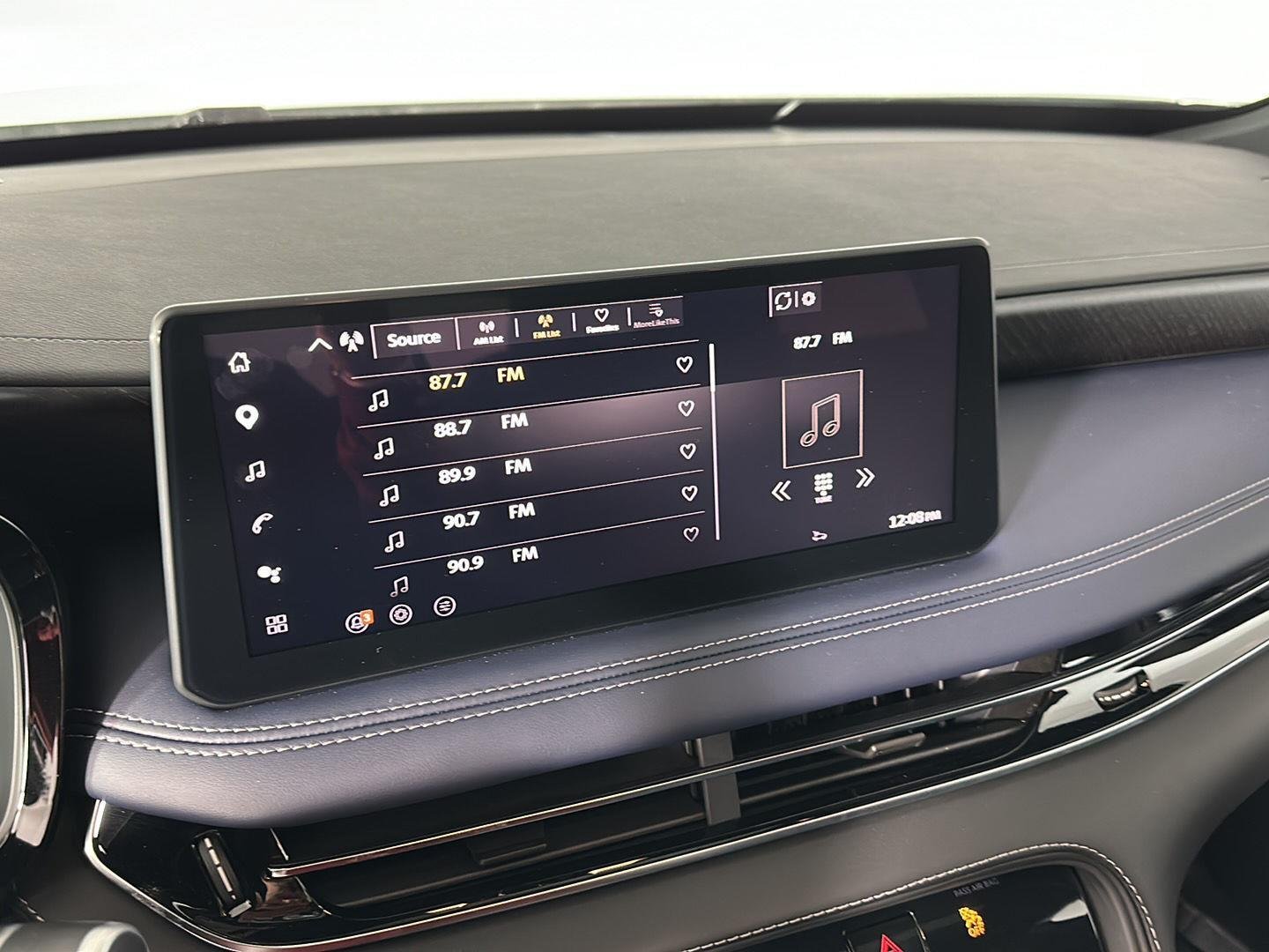 2026 INFINITI QX60 LUXE - Photo 13