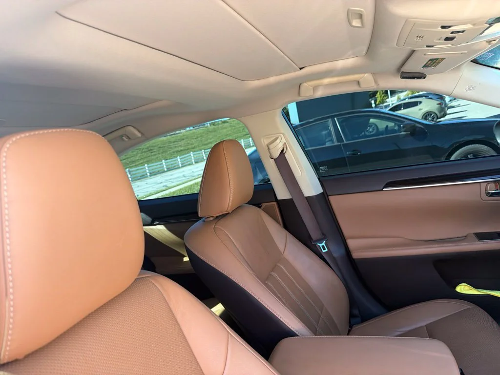 Used 2016 Nebula Gray Pearl Lexus 350 image 18