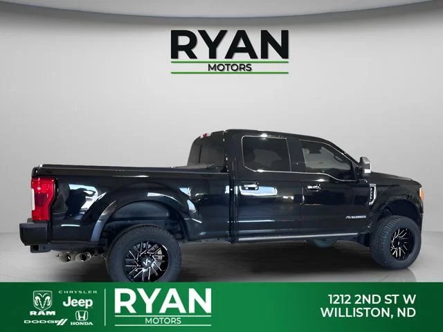 2017 Ford F-350 Platinum 4x4 Crew Cab 6-1/2' Box SRW's photo