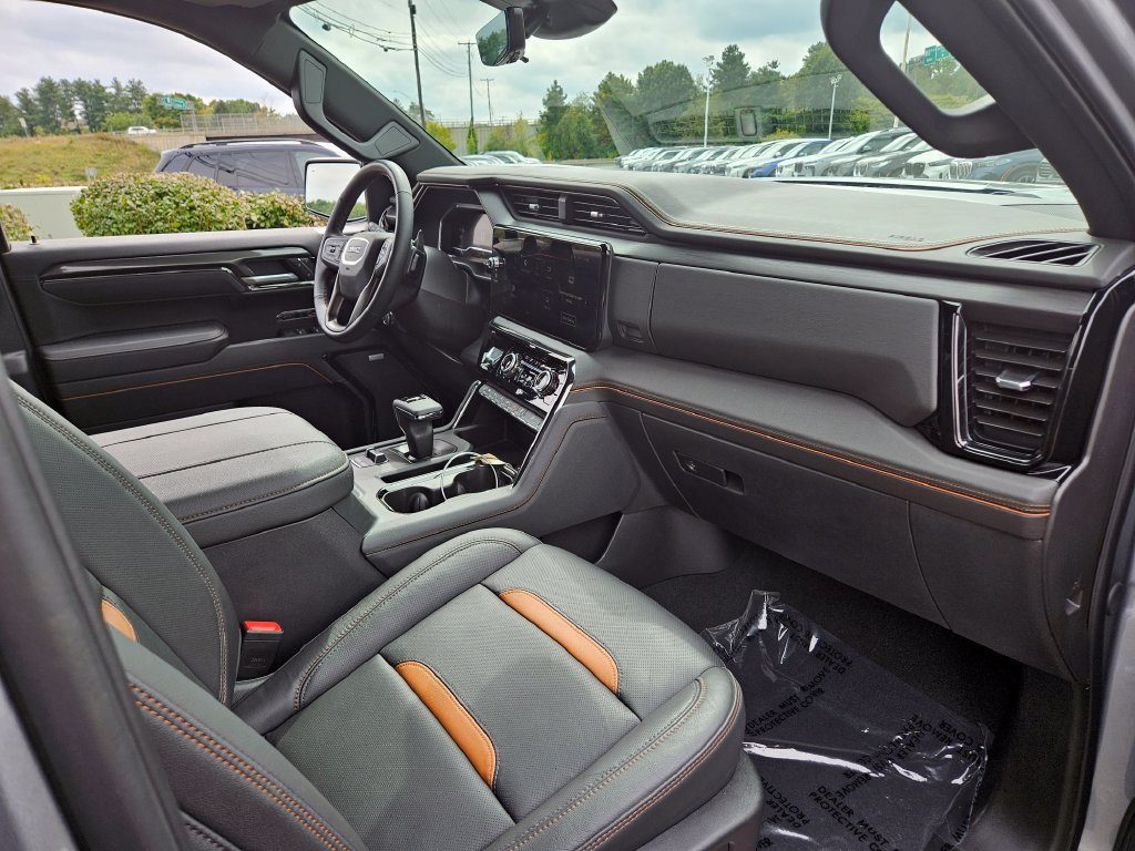 2025 GMC Sierra 1500 AT4 - Photo 12