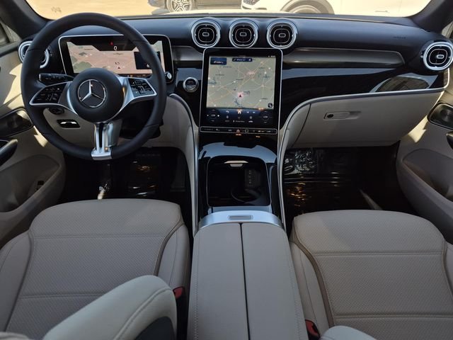New 2026 Polar White Mercedes-Benz GLC 300 image 19