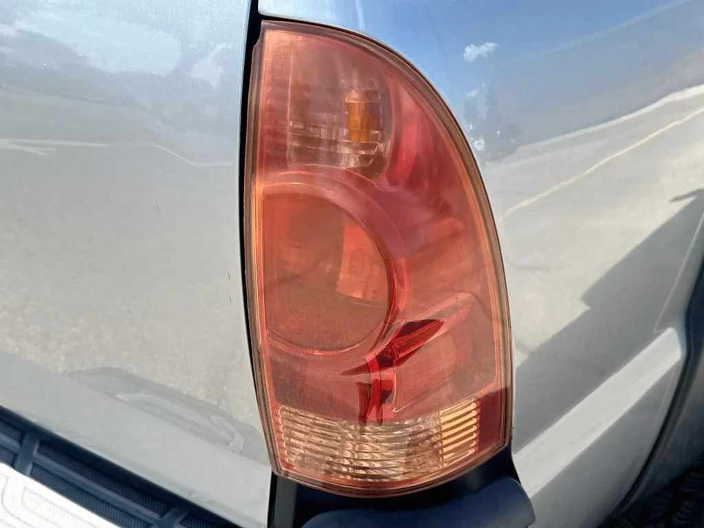Used 2014 Silver Toyota Base image 28