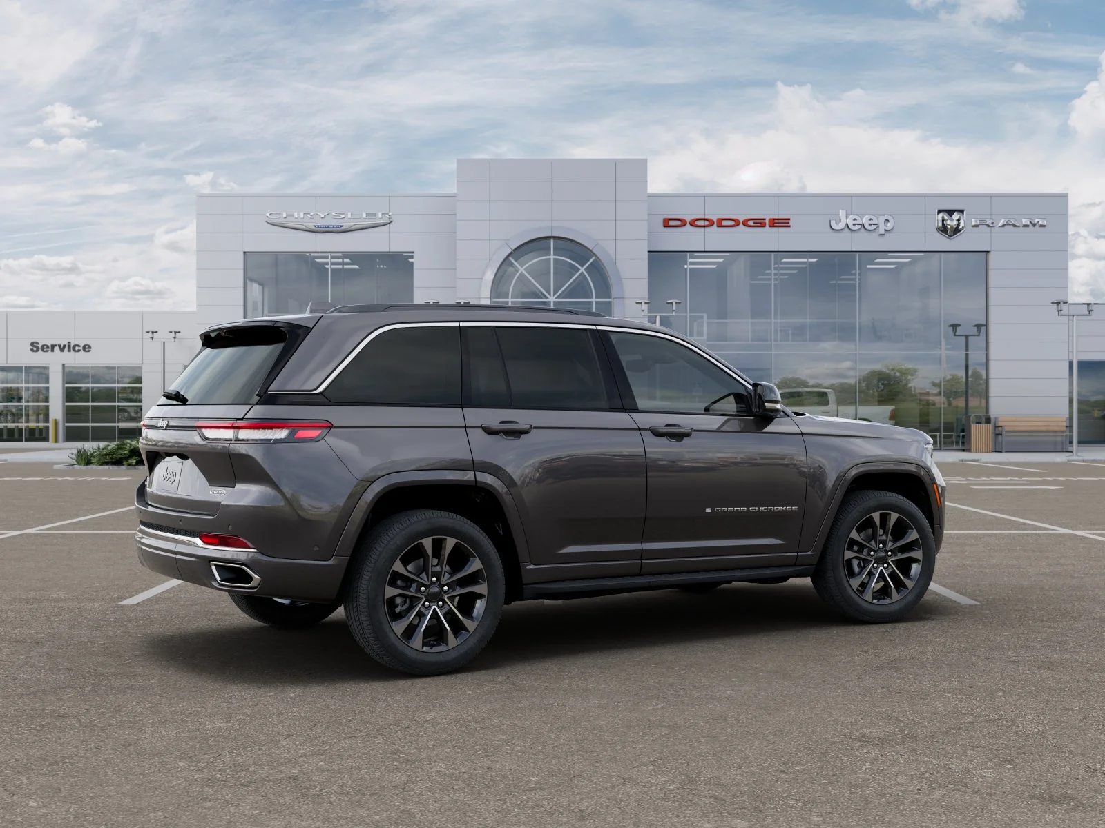 New 2025 Baltic Gray Metallic Clear-Coat Exterior Paint Jeep Overland image 31