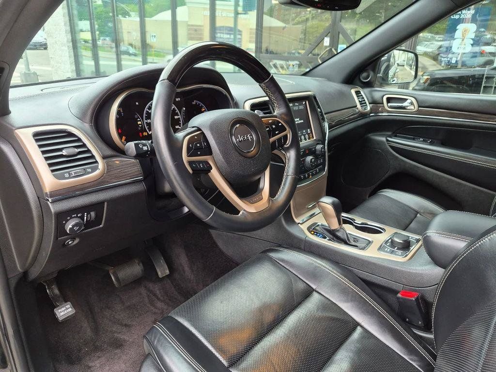 Used 2017 Black Jeep Overland image 14