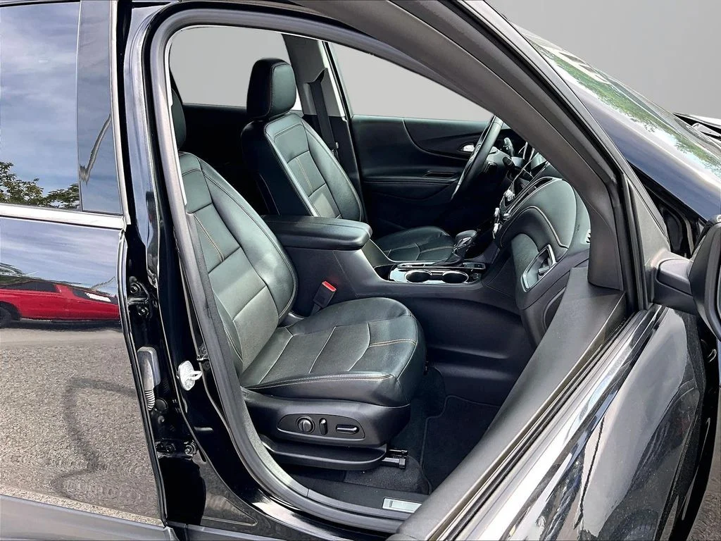 Used 2023 Black Chevrolet Premier image 8