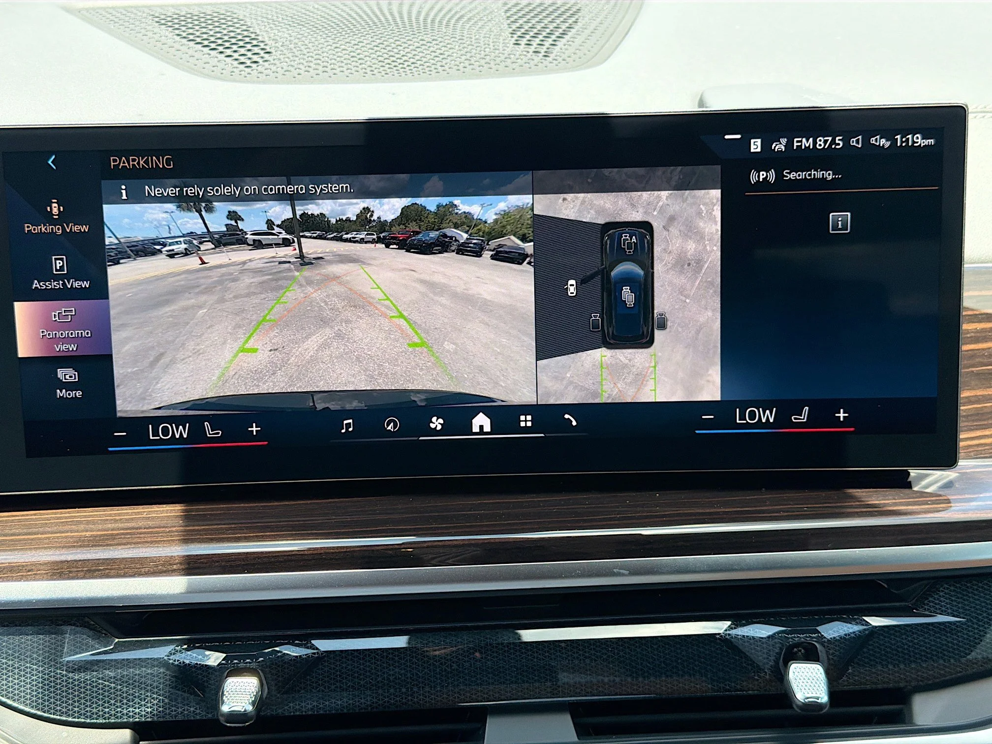 New 2026 Black Sapphire Metallic BMW xDrive40i image 32