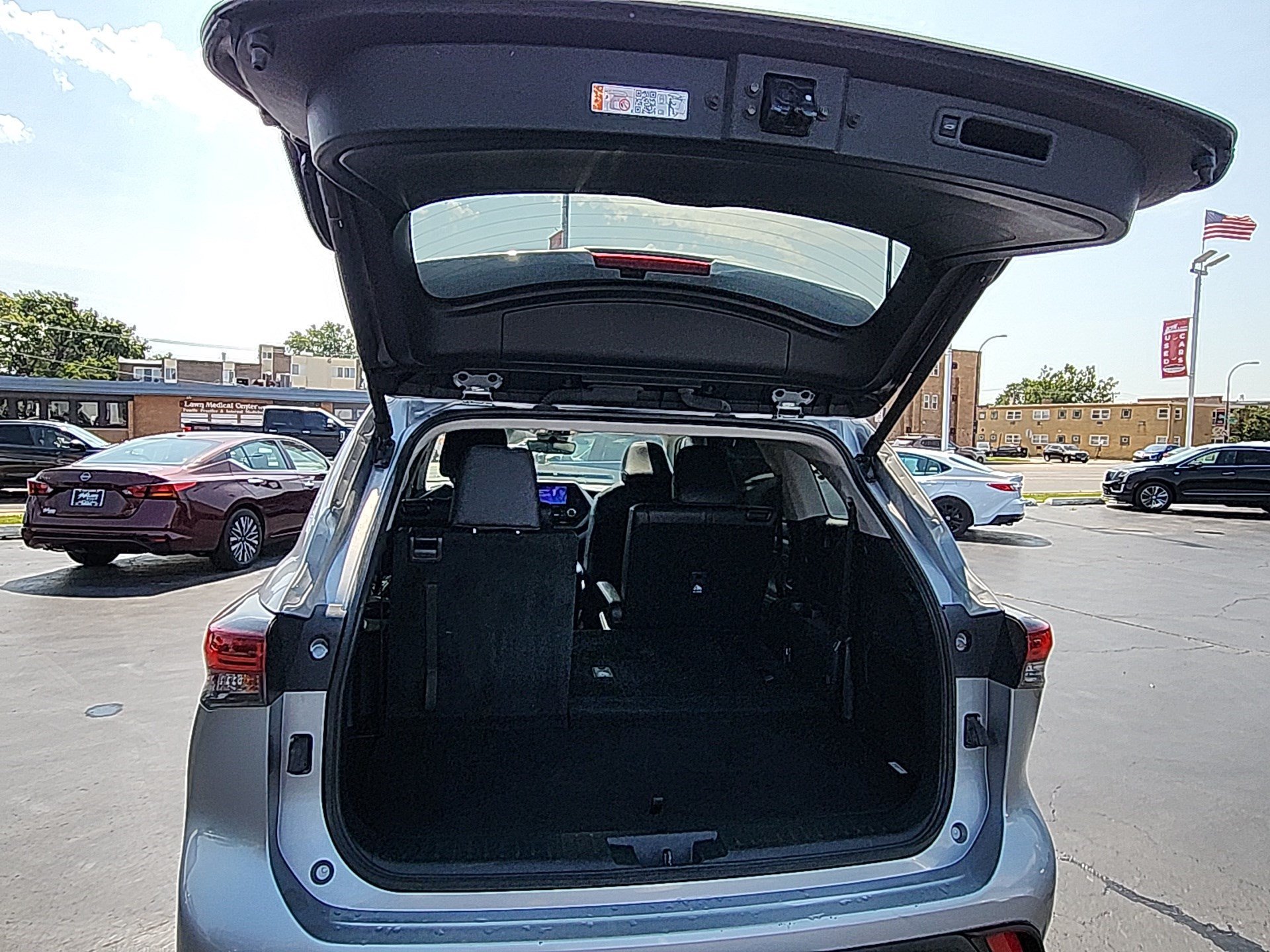 Certified Used 2025 Celestial Silver Metallic Toyota XLE image 29