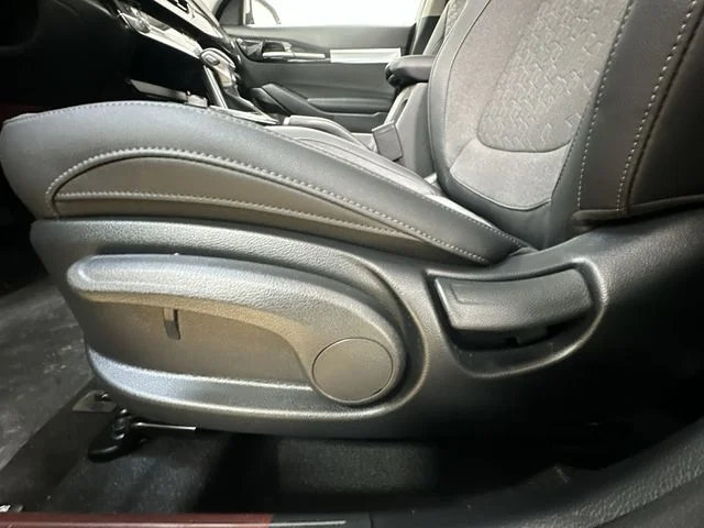 New 2026 Snow White Pearl Kia S image 15