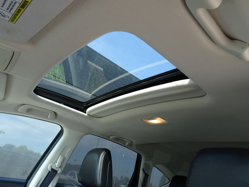 Used 2015 Black Honda EX-L image 9