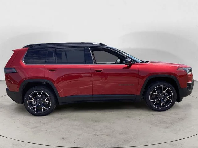 New 2026 Red Hot Pearlcoat Jeep OVERLAND 4X4 image 7