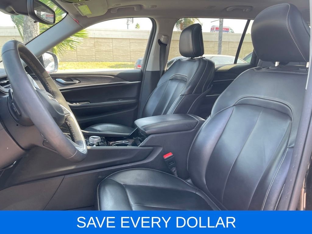 Used 2023 Black Jeep Limited image 14