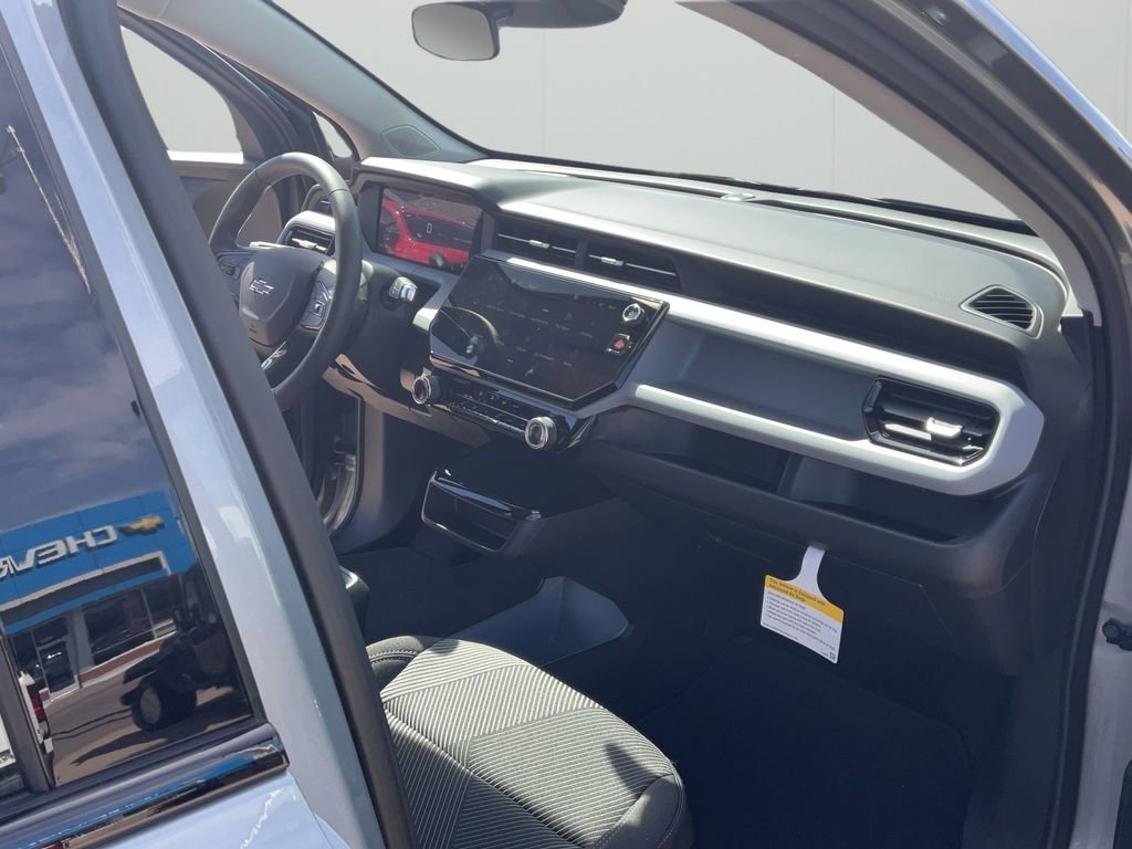 2027 Chevrolet Bolt LT - Photo 36